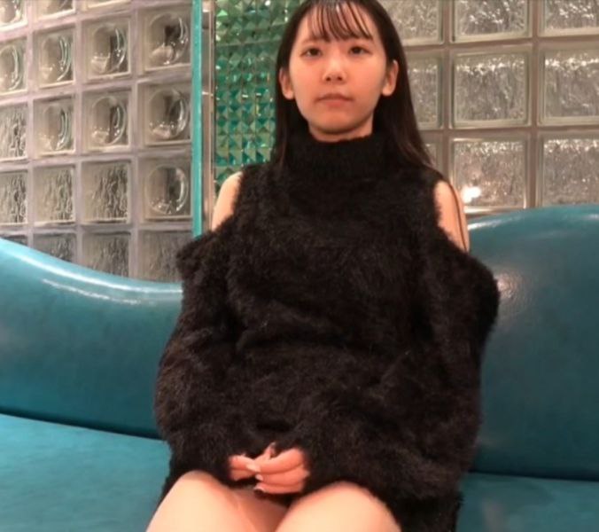 MRHP-024 同じマンションに住む押しに弱いデカ尻人妻お姉さん 無自覚に誘惑してくるピタピタジーパン姿に我慢